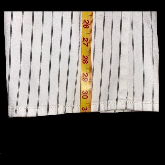 CHAPS Wide-Leg Capris  - Picture 3 of 4